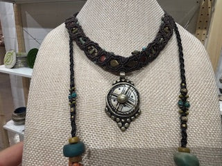 12-Strand Hair Shell Pendant