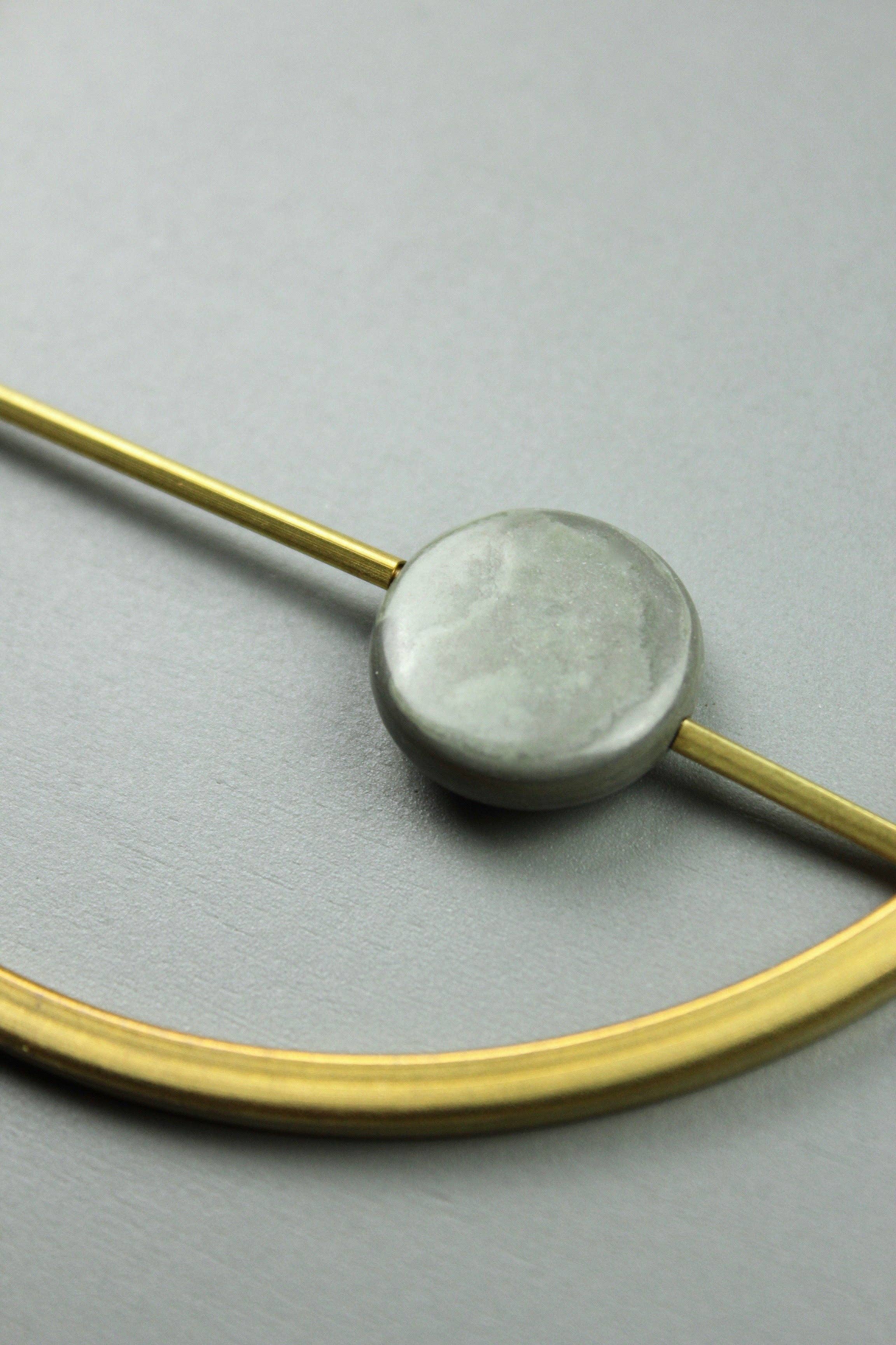 ATH122 Geometric brass necklace