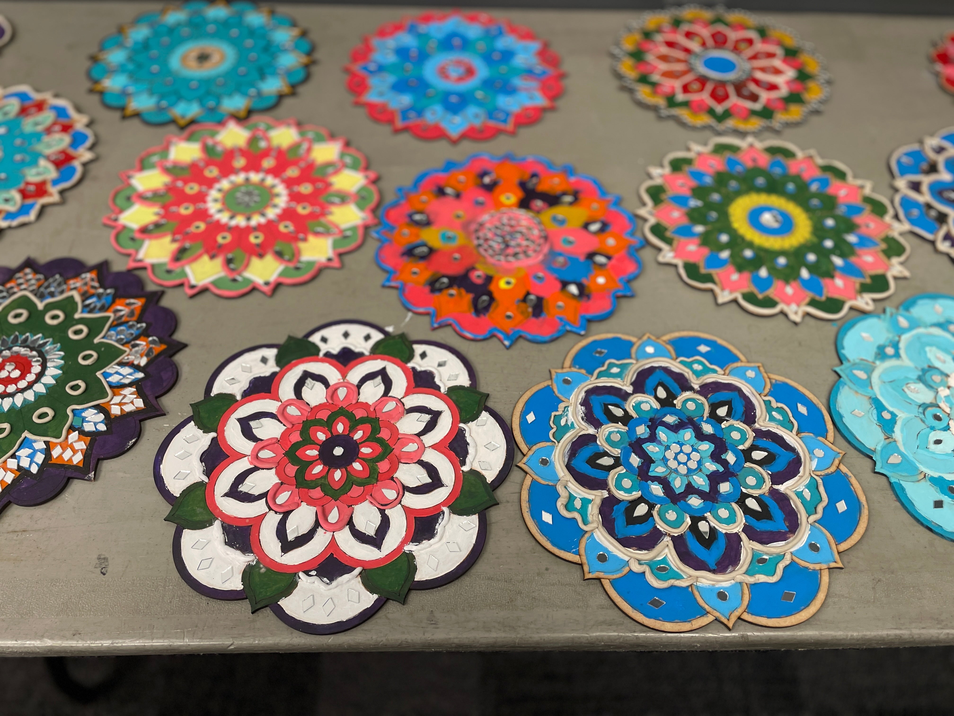 September 26 | Notta Lippan Art: Mirrors & Mandalas with Tejal Mehta