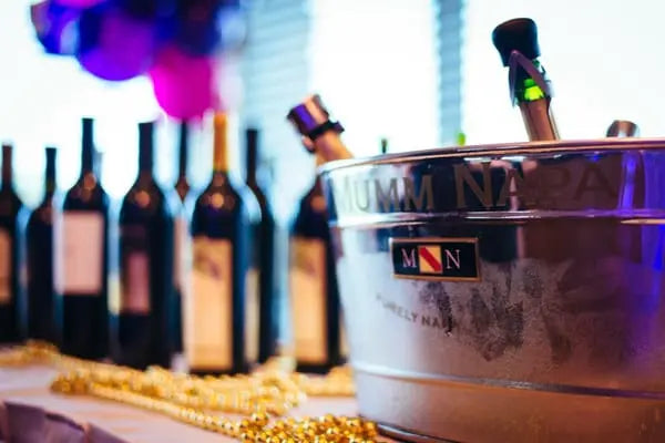 Jan 29 Women United Event - Galentine’s Toast to Art